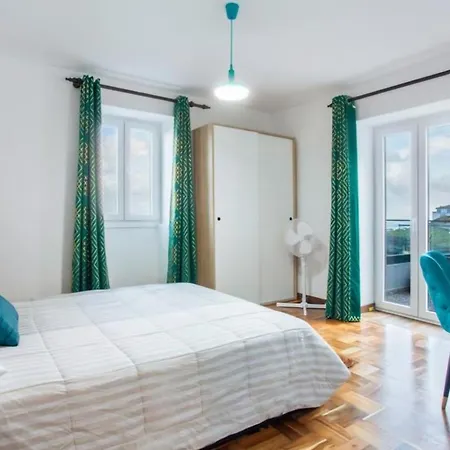 Апартаменты Casa Dos Avos *